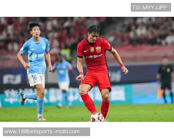 蒯纪闻李新翔助力上海U20队缺席海港对阵浙江的比赛